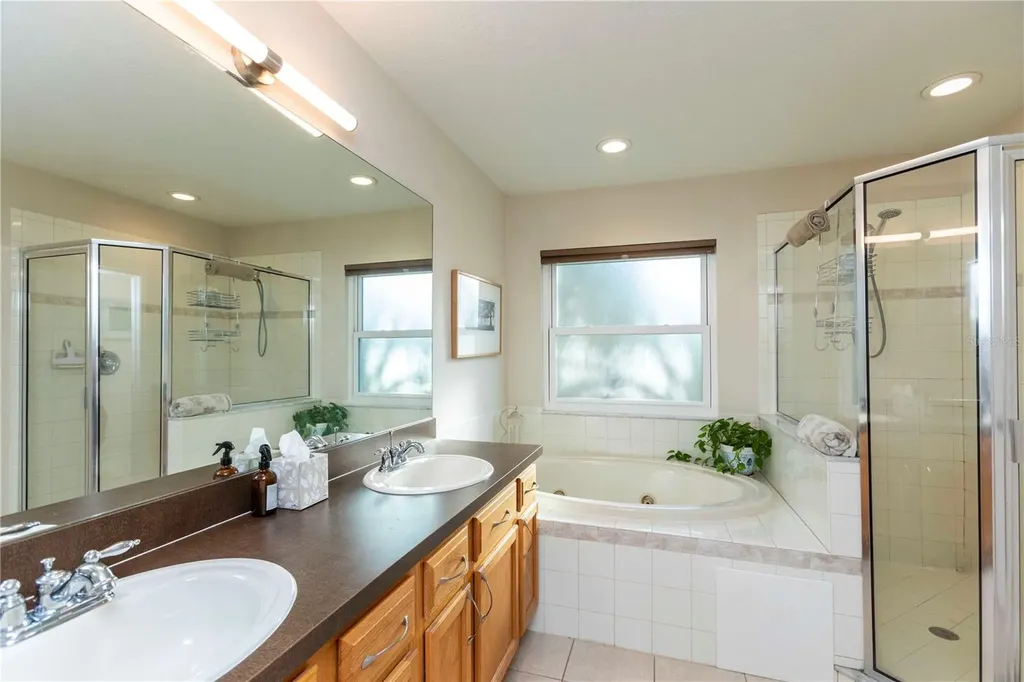 5703 Golden Owl Loop Land O Lakes FL 34638