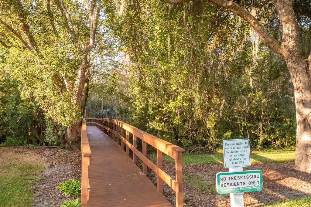 5703 Golden Owl Loop Land O Lakes FL 34638