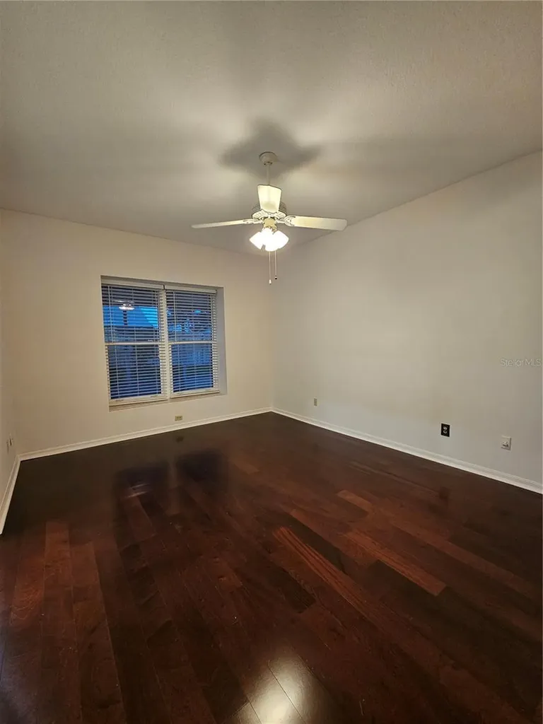 1892 White Avenue Orlando FL 32806