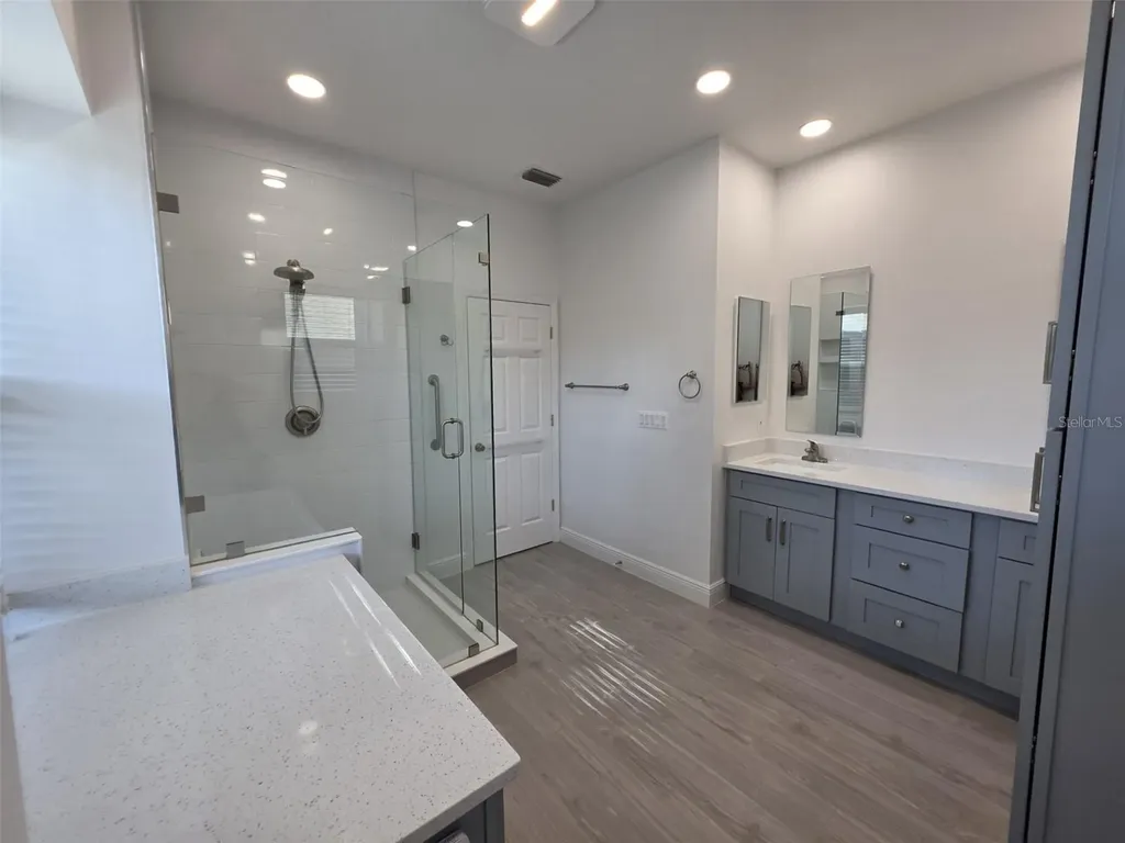 1892 White Avenue Orlando FL 32806