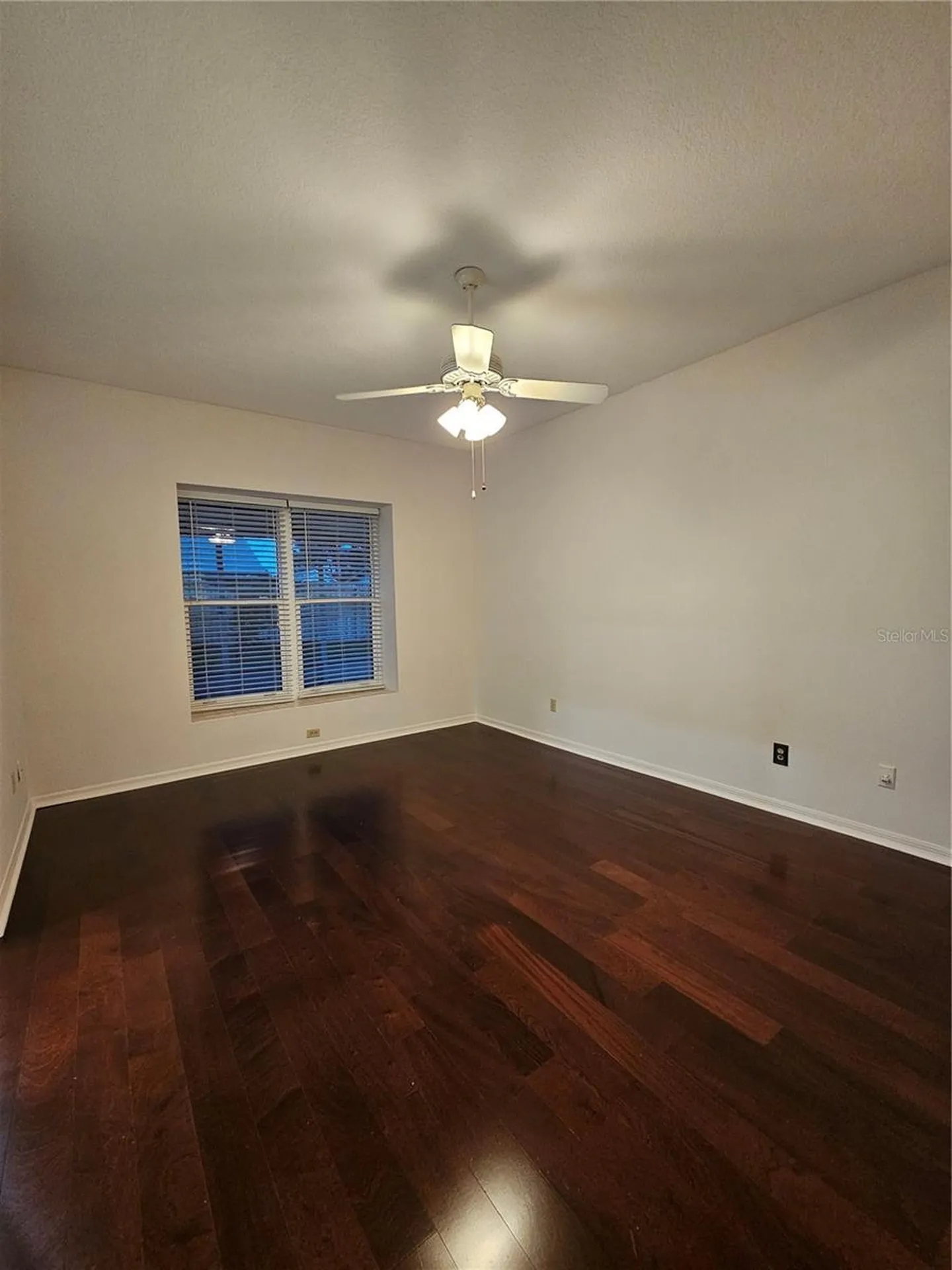 1892 White Avenue Orlando FL 32806