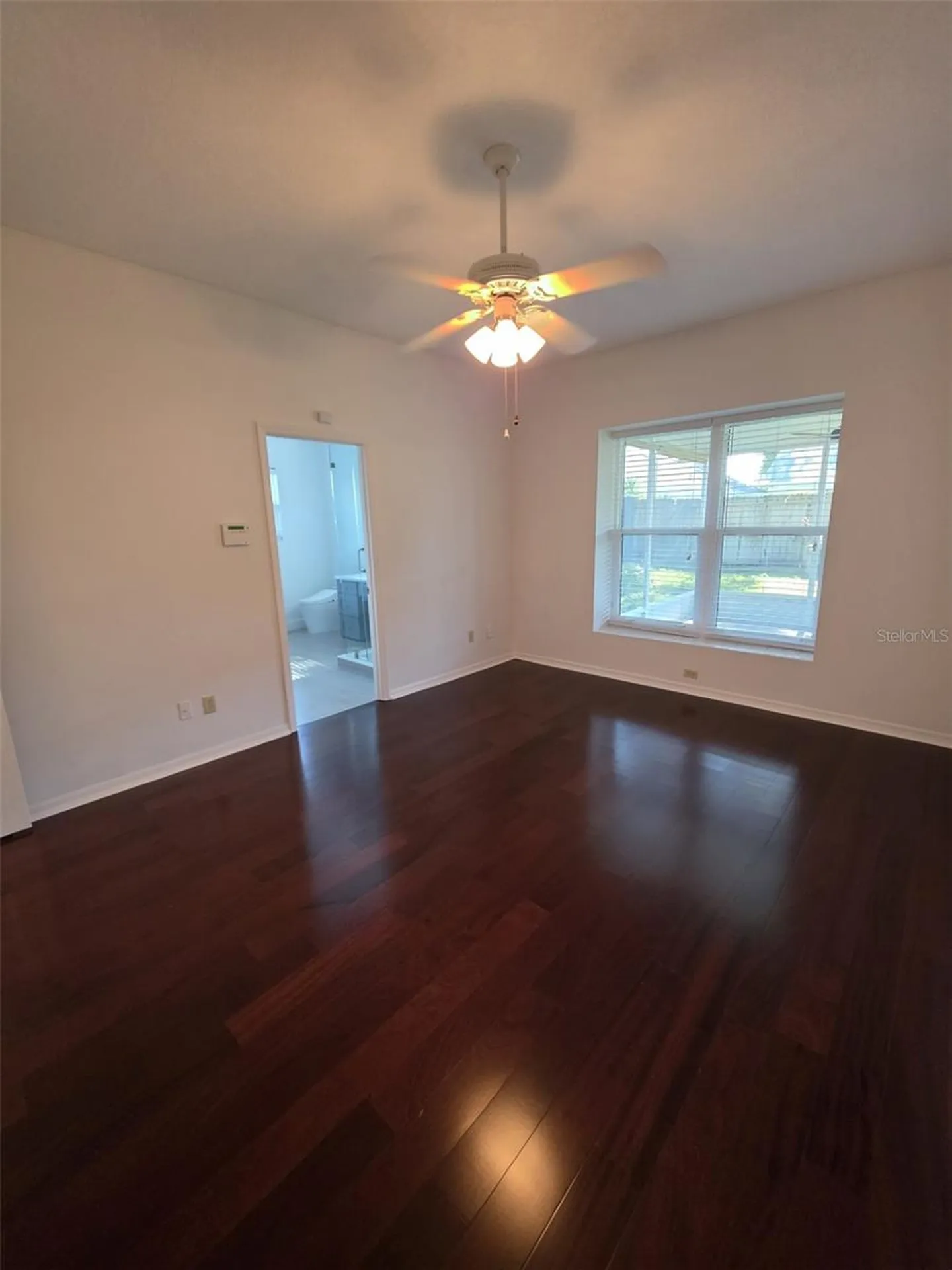 1892 White Avenue Orlando FL 32806