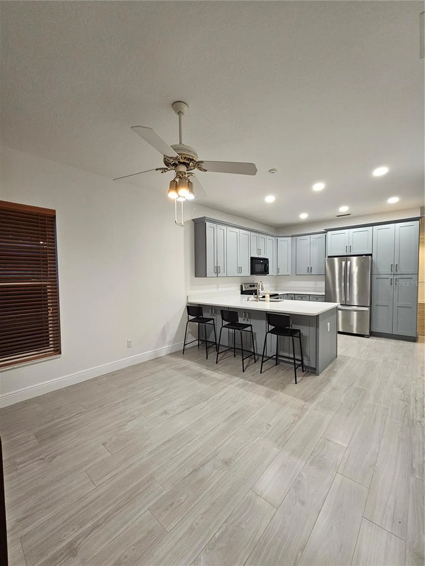 1892 White Avenue Orlando FL 32806