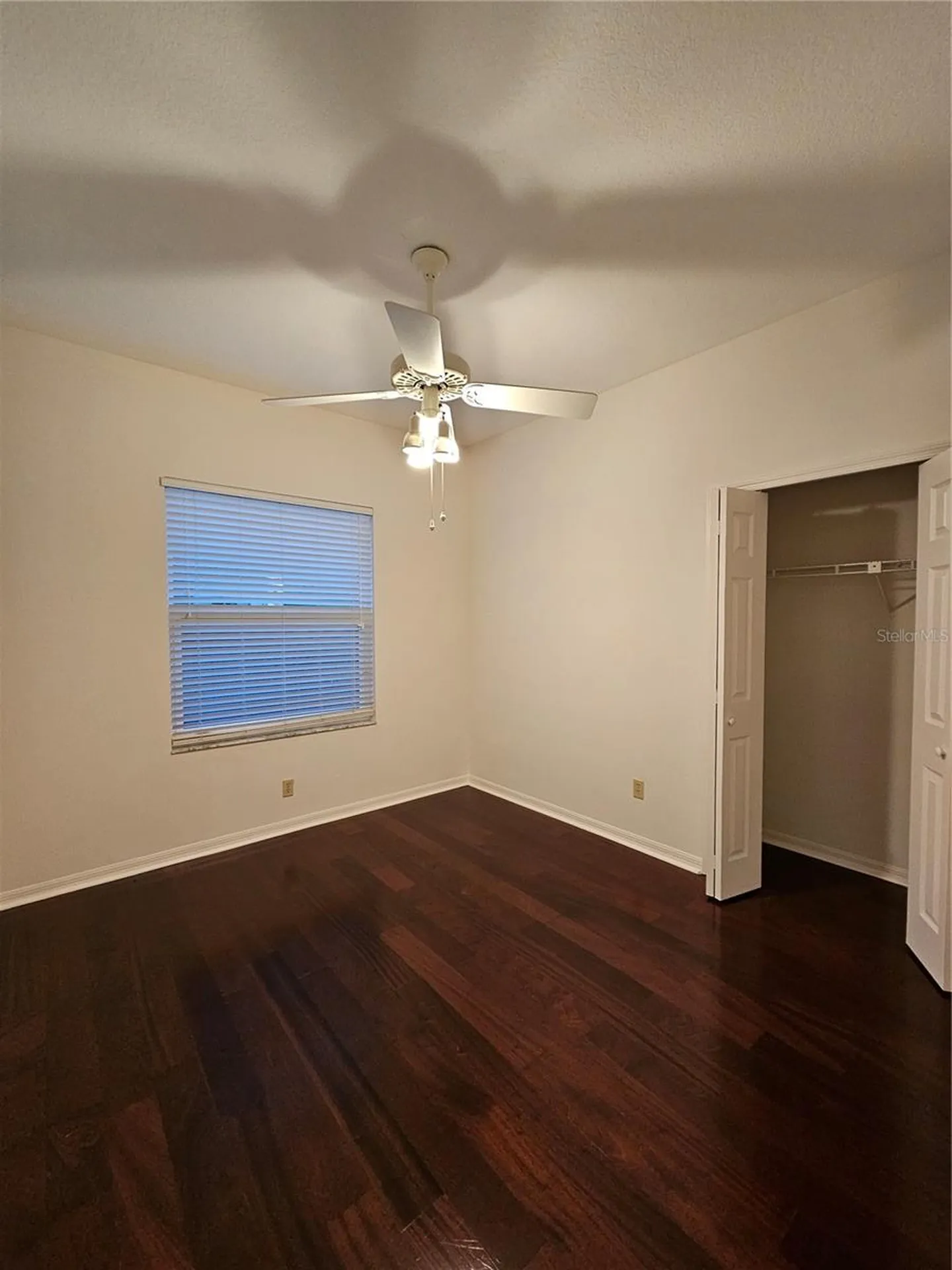 1892 White Avenue Orlando FL 32806