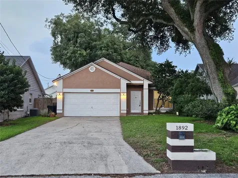 1892 White Avenue Orlando FL 32806