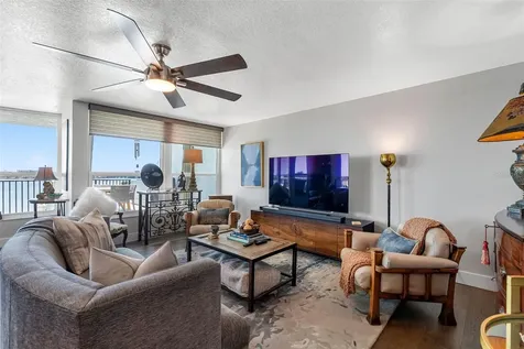 1848 Shore Drive S South Pasadena FL 33707