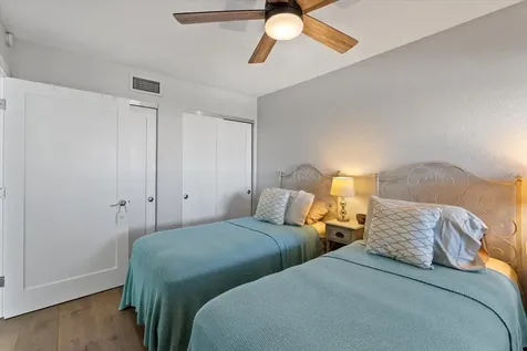 1848 Shore Drive S South Pasadena FL 33707