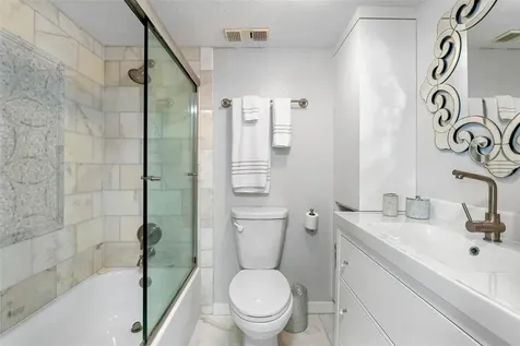1848 Shore Drive S South Pasadena FL 33707