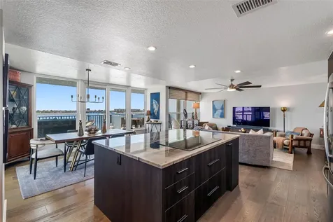 1848 Shore Drive S South Pasadena FL 33707