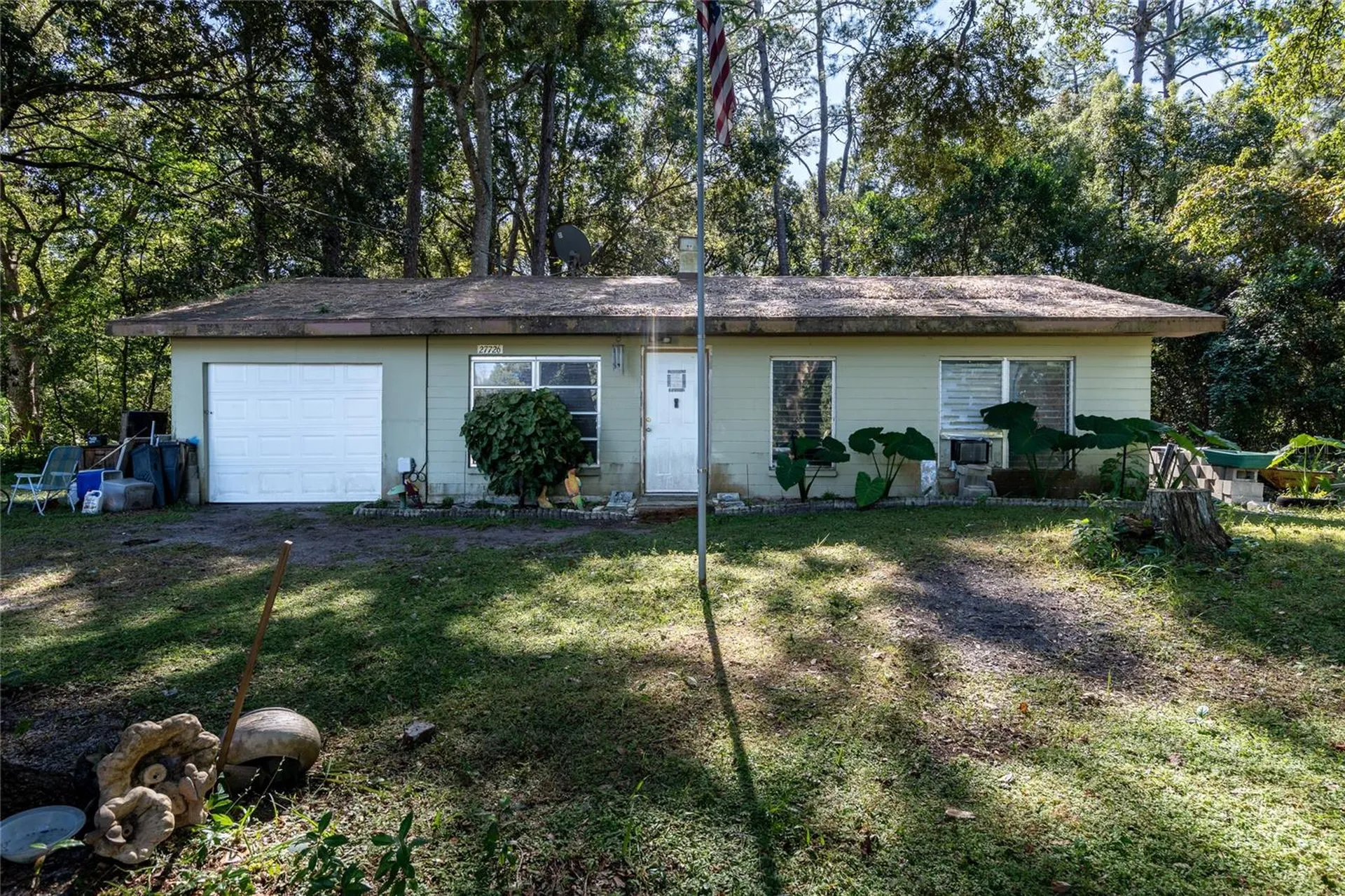 27726 Luella Avenue Paisley FL 32767