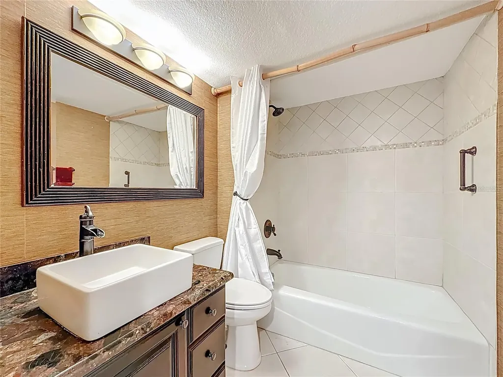 2 Adalia Avenue Tampa FL 33606