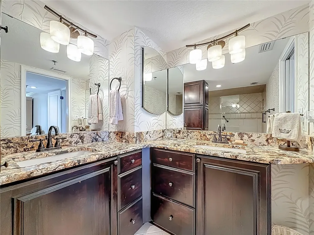 2 Adalia Avenue Tampa FL 33606