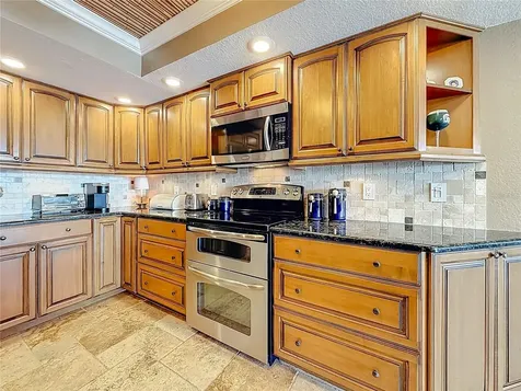 2 Adalia Avenue Tampa FL 33606