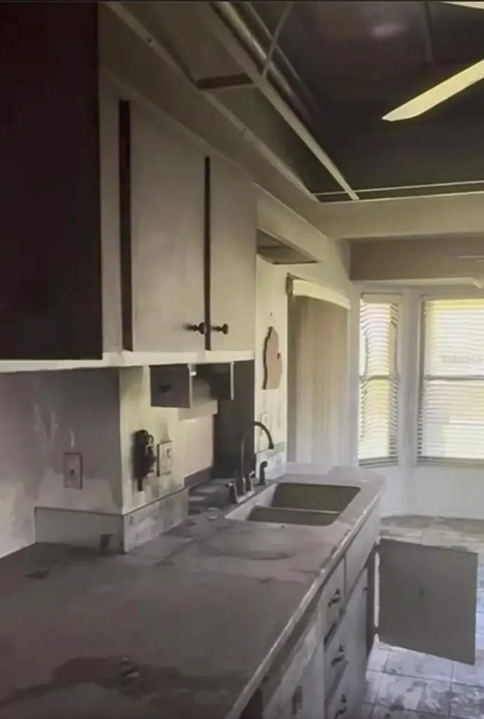 3662 Sabal Springs Boulevard Fort Myers FL 33917