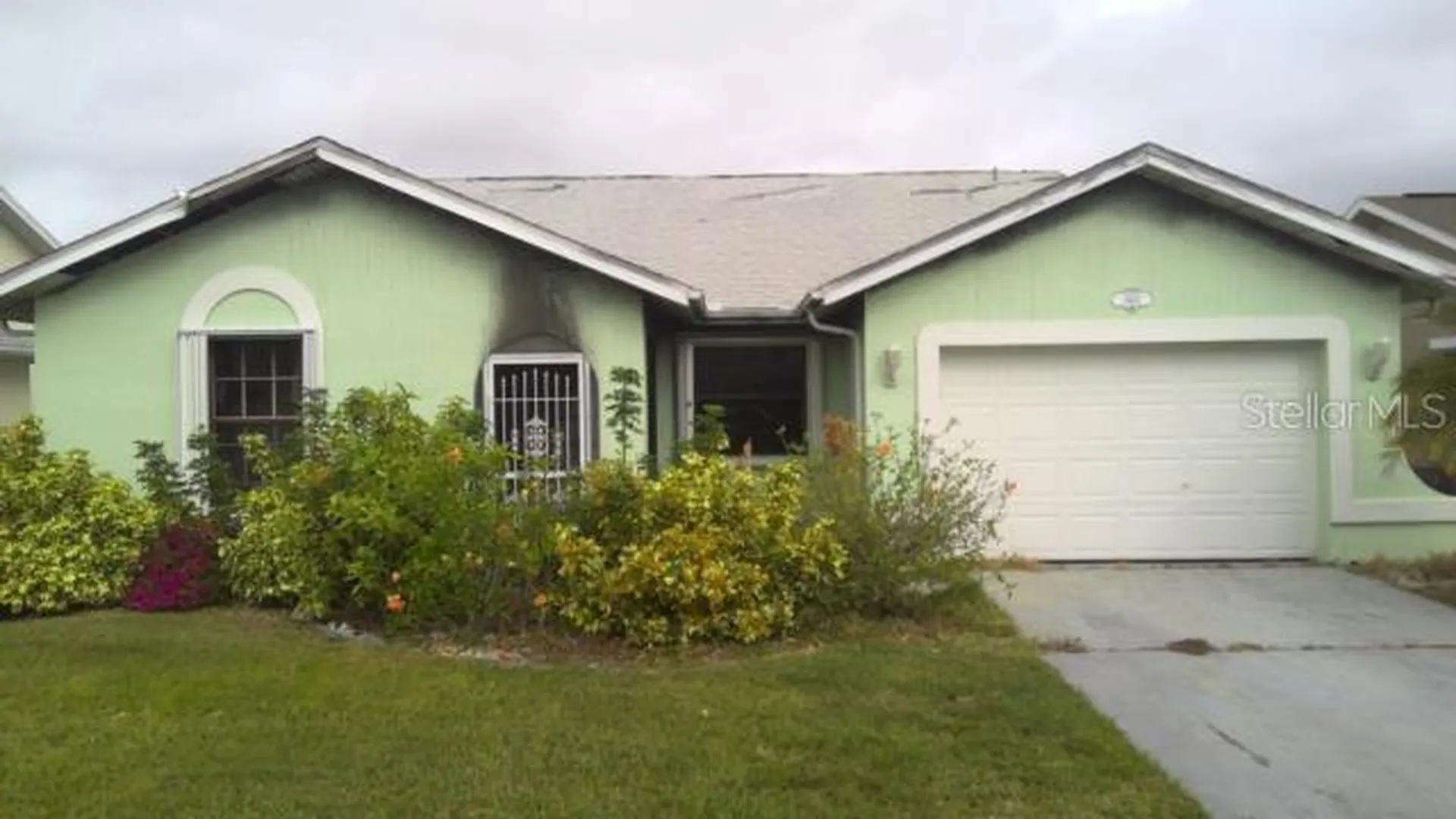 3662 Sabal Springs Boulevard Fort Myers FL 33917