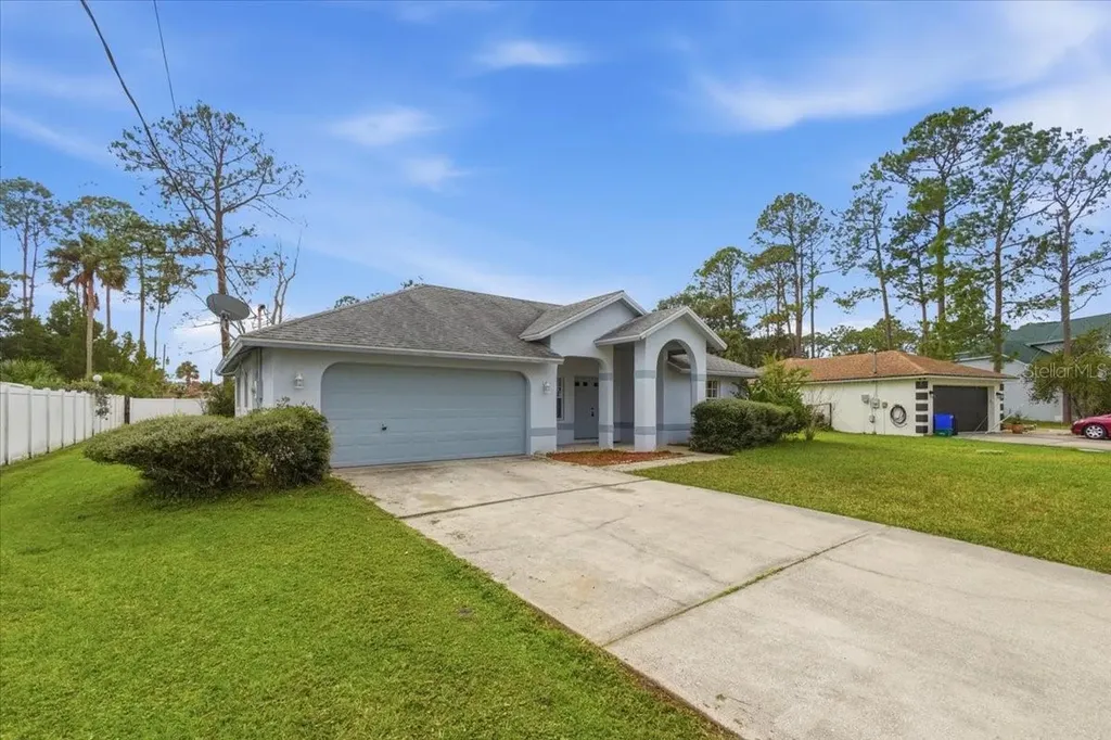 22 Pinelynn Lane Palm Coast FL 32164
