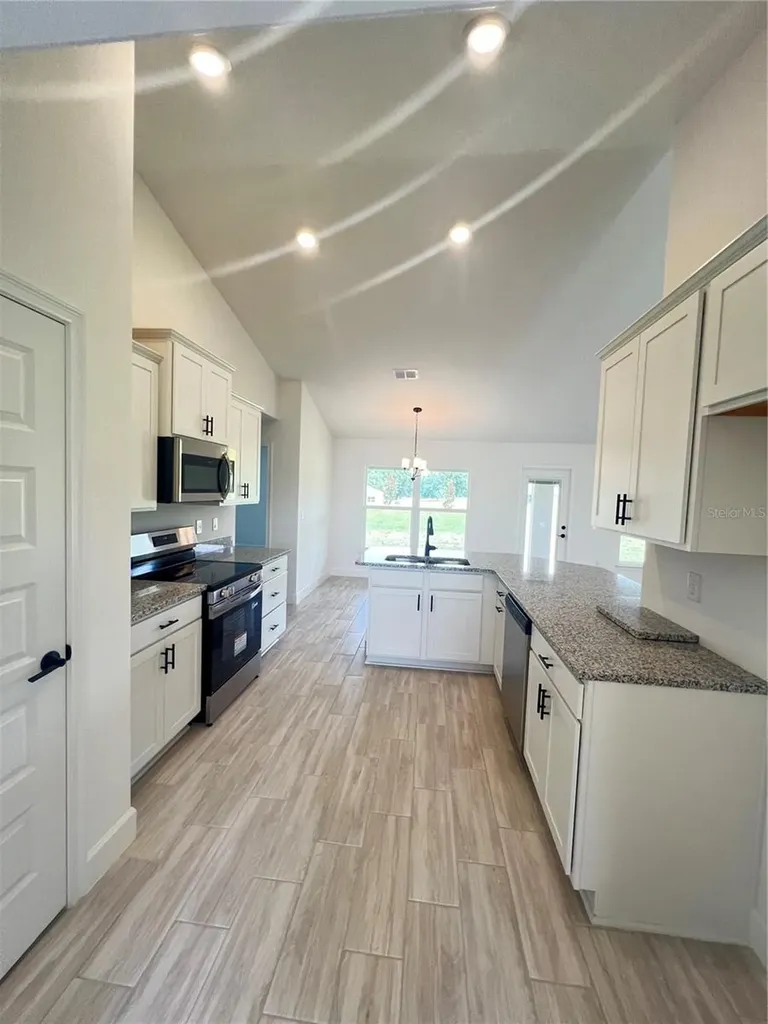 37094 Hidden View Circle Dade City FL 33523