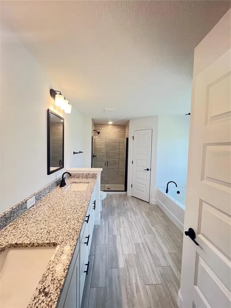 37094 Hidden View Circle Dade City FL 33523