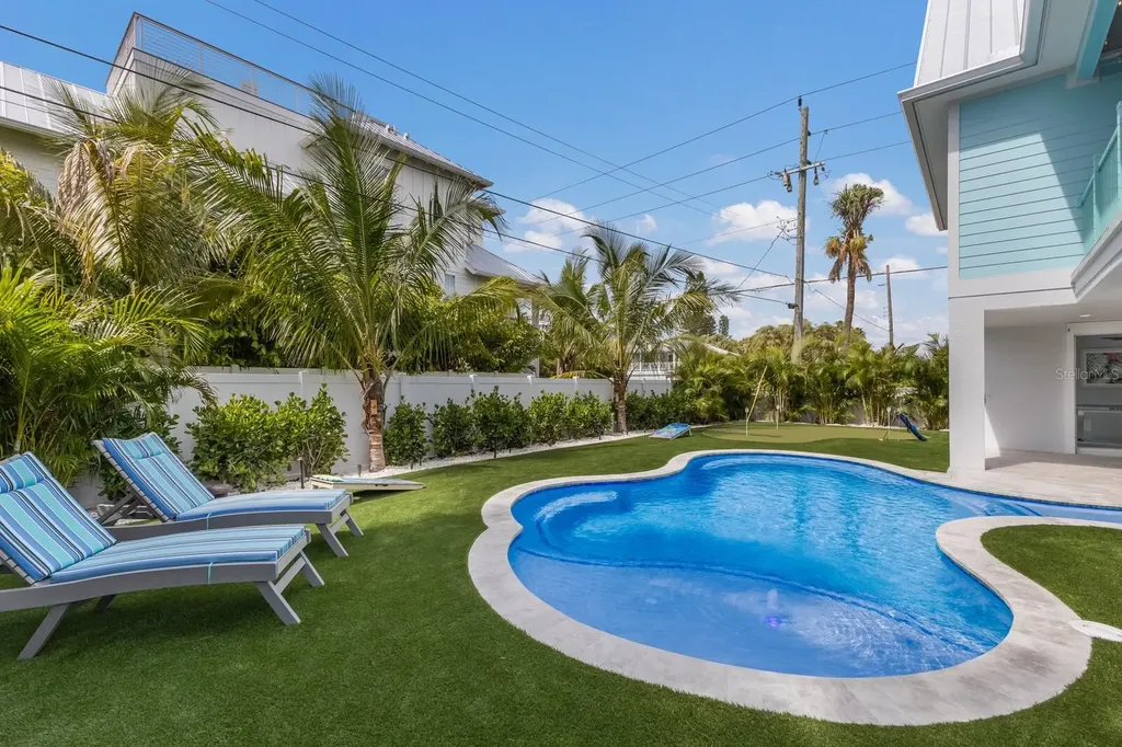 118 Mangrove Avenue Anna Maria FL 34216