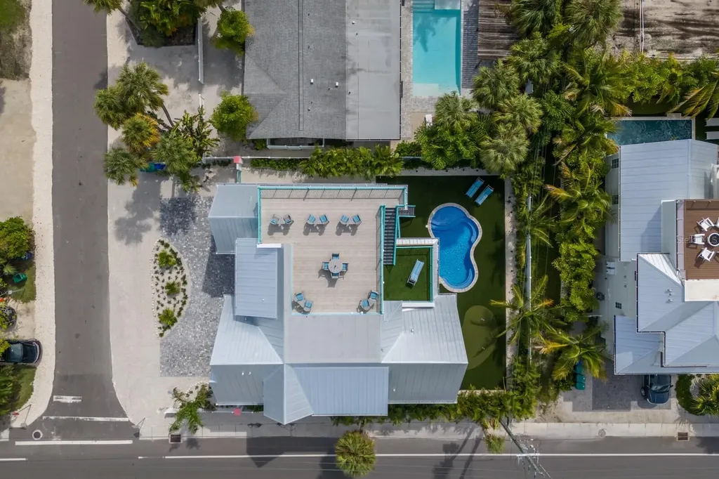 118 Mangrove Avenue Anna Maria FL 34216