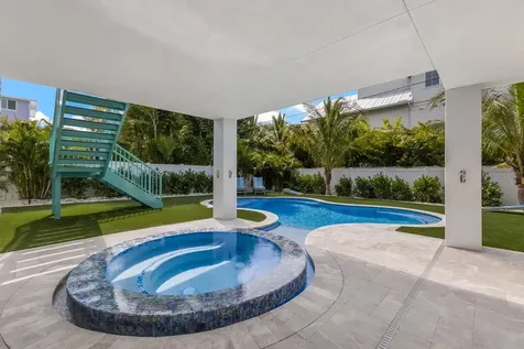118 Mangrove Avenue Anna Maria FL 34216
