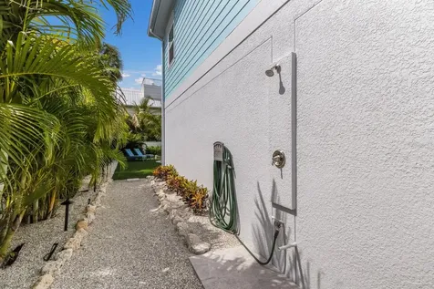 118 Mangrove Avenue Anna Maria FL 34216