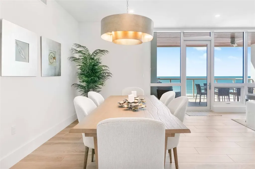 1035 Seaside Drive Sarasota FL 34242