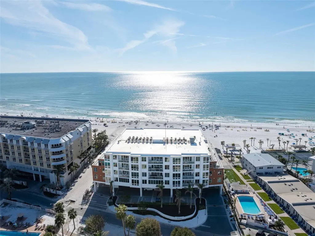 1035 Seaside Drive Sarasota FL 34242