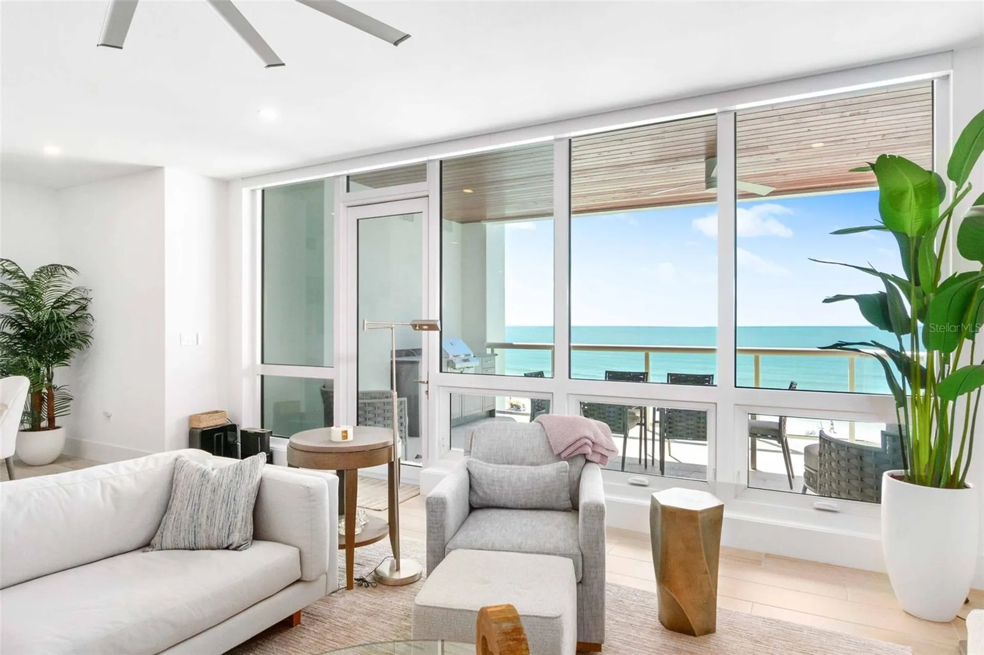 1035 Seaside Drive Sarasota FL 34242