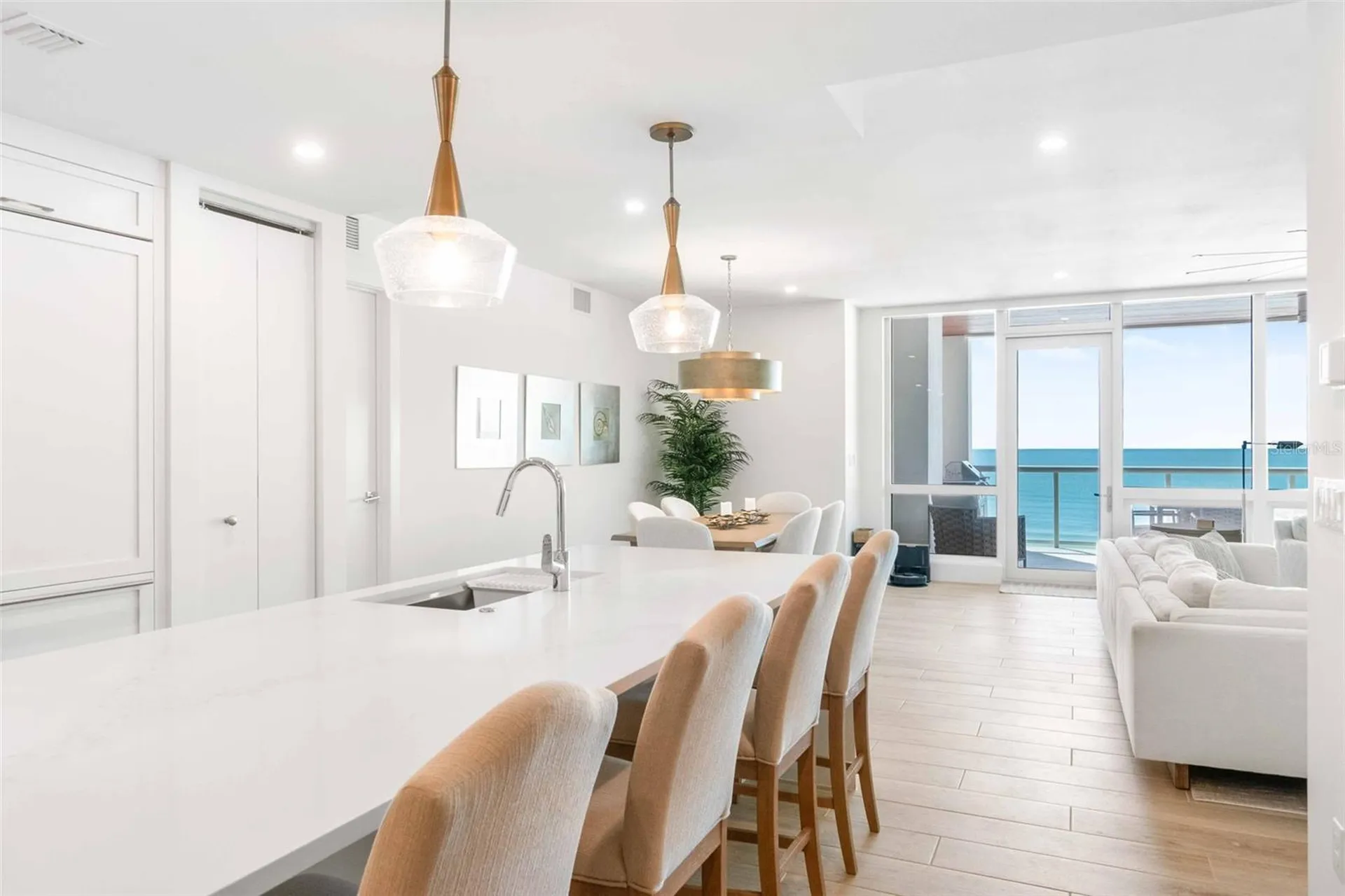 1035 Seaside Drive Sarasota FL 34242