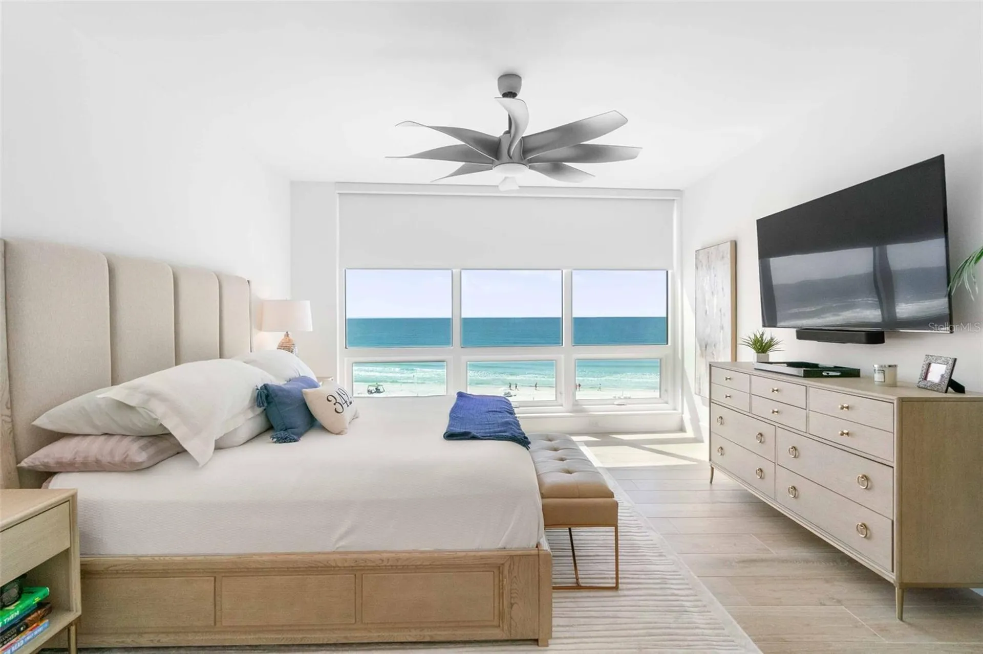 1035 Seaside Drive Sarasota FL 34242
