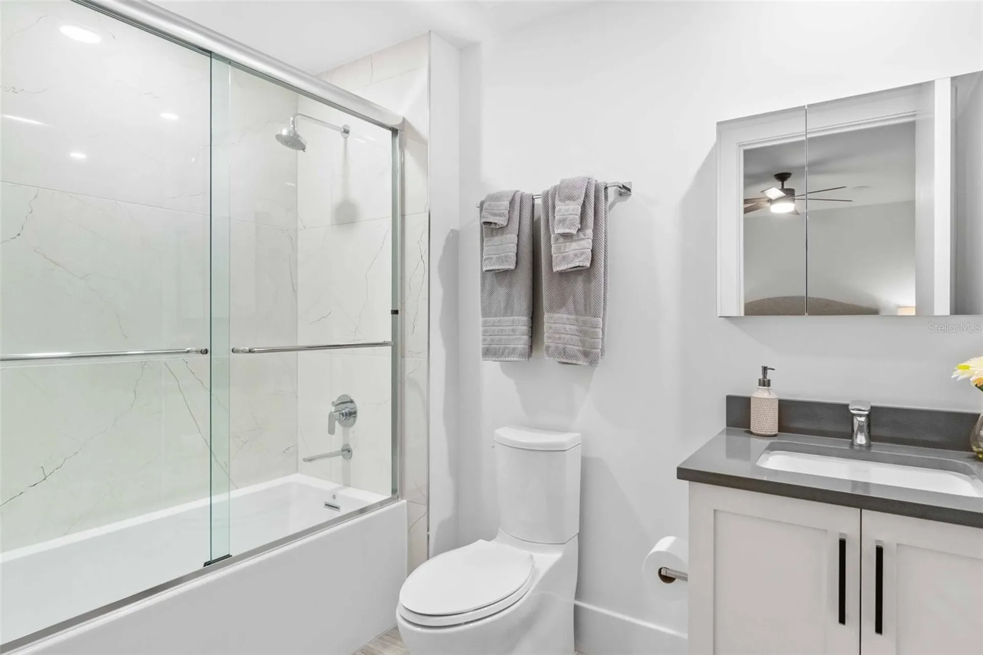 1035 Seaside Drive Sarasota FL 34242