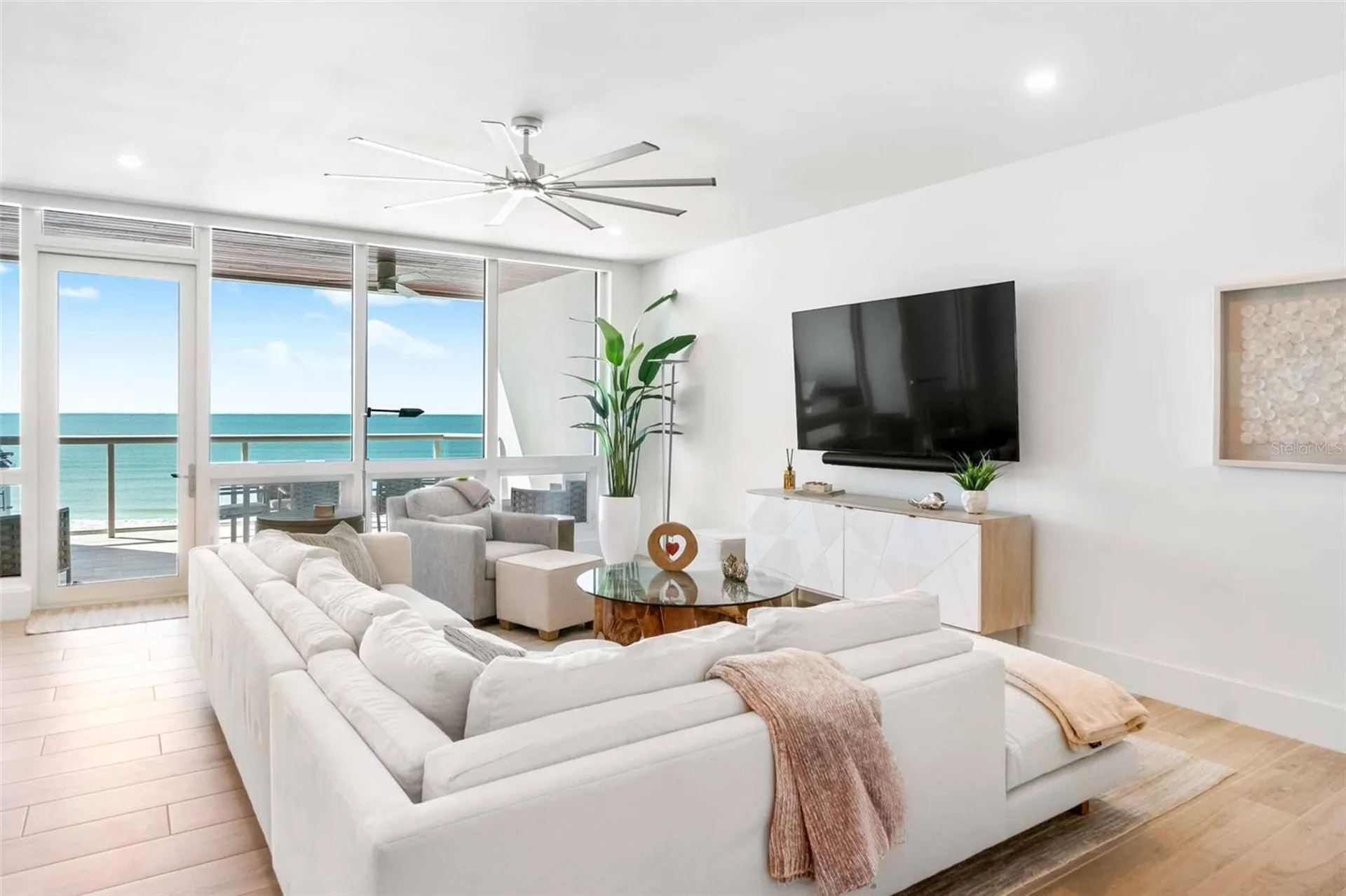 1035 Seaside Drive Sarasota FL 34242