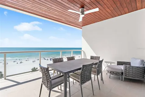 1035 Seaside Drive Sarasota FL 34242