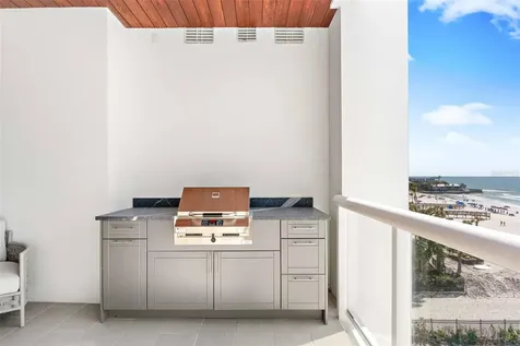 1035 Seaside Drive Sarasota FL 34242