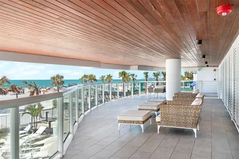 1035 Seaside Drive Sarasota FL 34242