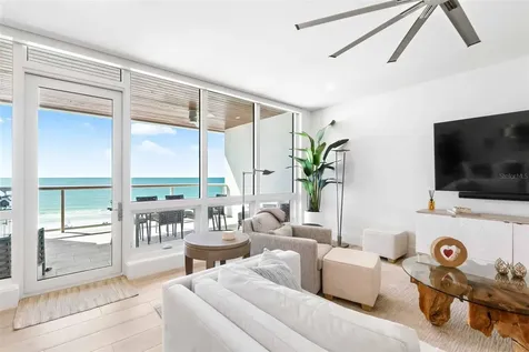 1035 Seaside Drive Sarasota FL 34242