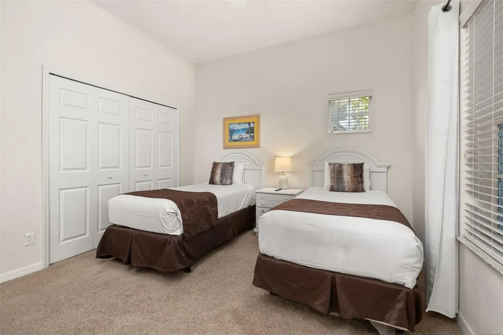 612 Rum Run Davenport FL 33897