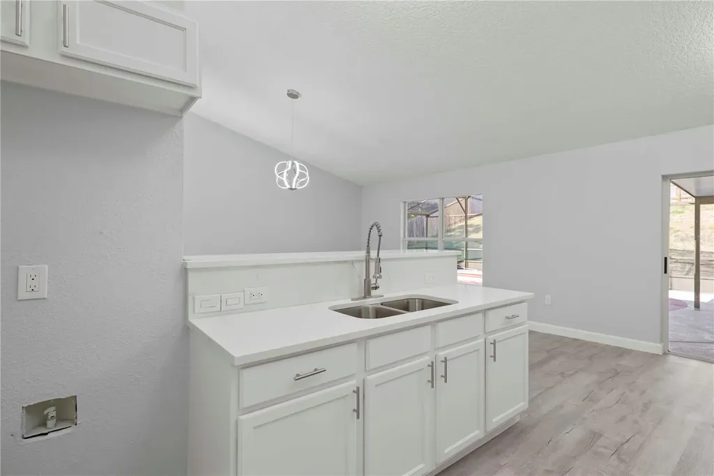 941 Jayhil Drive Minneola FL 34715