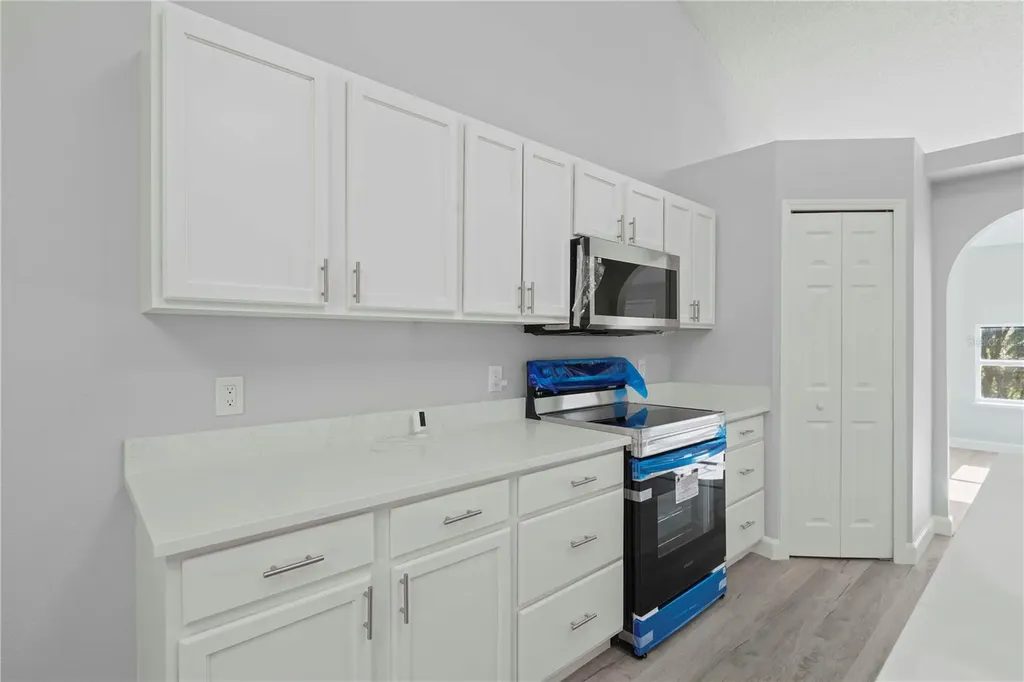 941 Jayhil Drive Minneola FL 34715