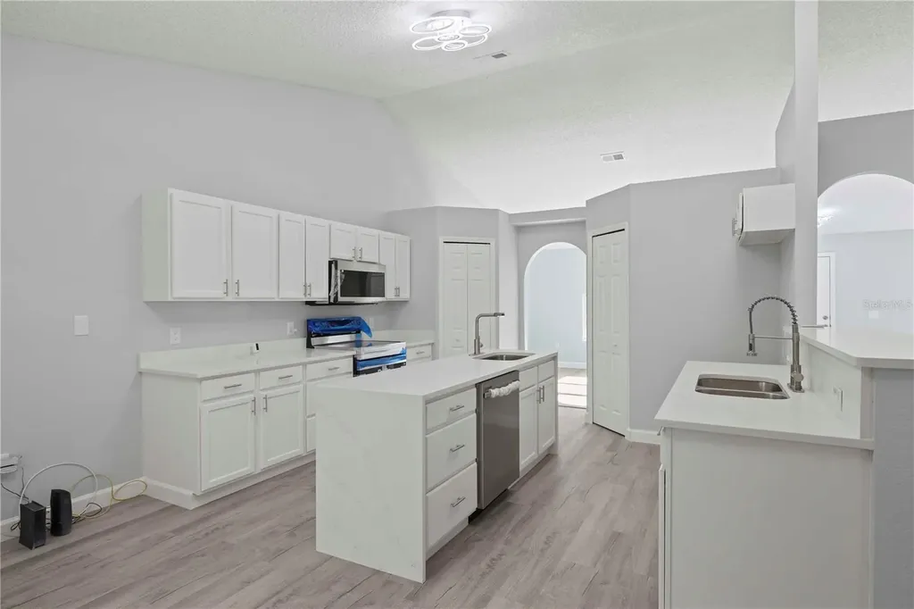 941 Jayhil Drive Minneola FL 34715