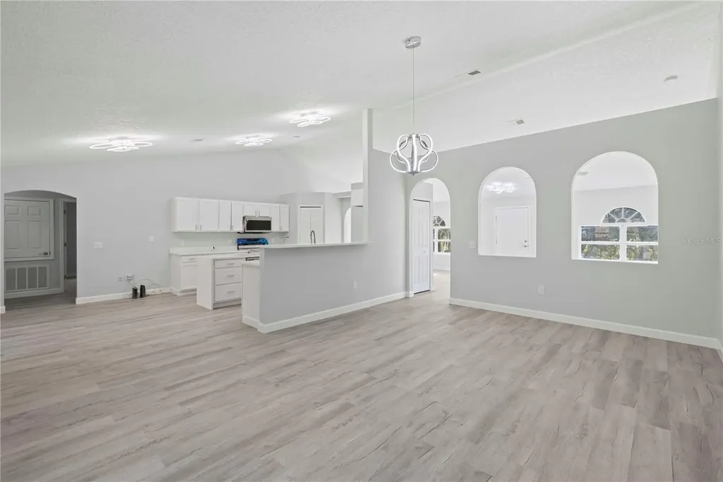 941 Jayhil Drive Minneola FL 34715