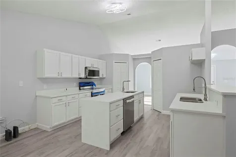941 Jayhil Drive Minneola FL 34715