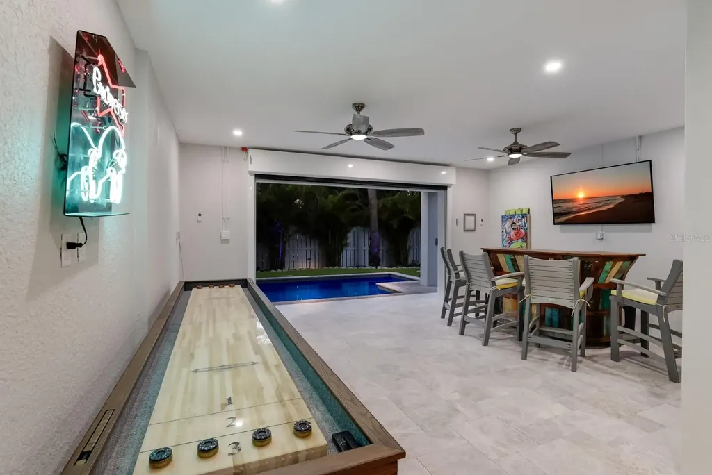 112 Mangrove Avenue Anna Maria FL 34216