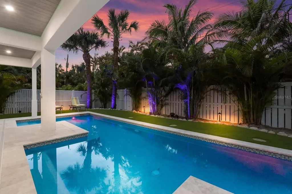 112 Mangrove Avenue Anna Maria FL 34216