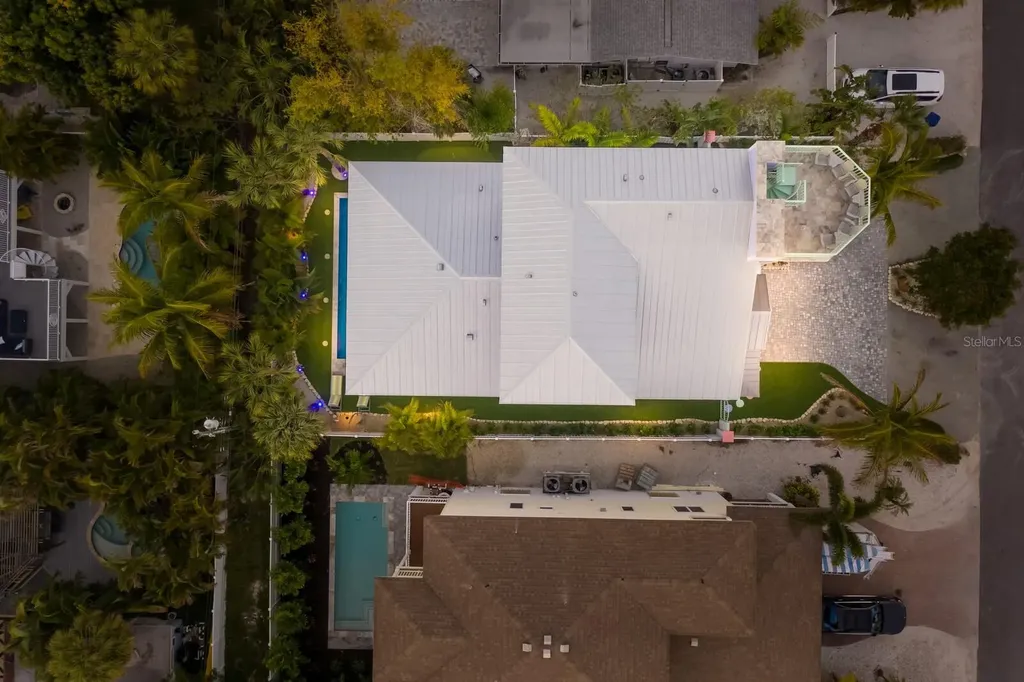 112 Mangrove Avenue Anna Maria FL 34216