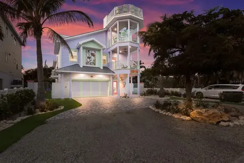 112 Mangrove Avenue Anna Maria FL 34216