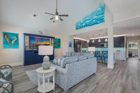 112 Mangrove Avenue Anna Maria FL 34216