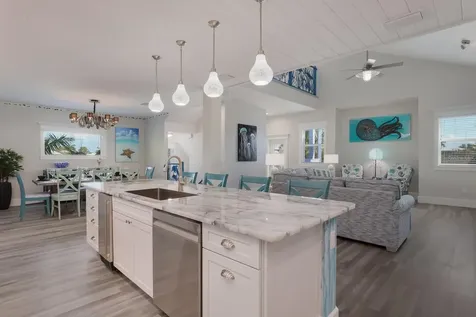 112 Mangrove Avenue Anna Maria FL 34216