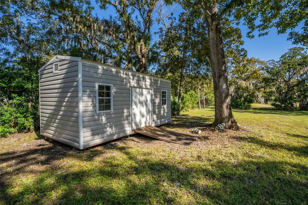 689 Eagle Watch Road Oak Hill FL 32759